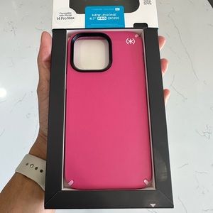 Speck Presidio Pro for 14 Pro Max